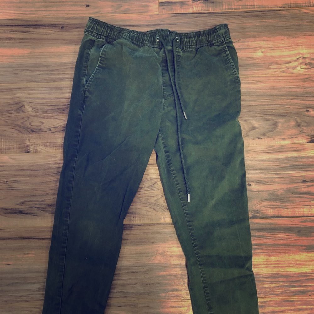 Men’s Forever 21 cargo utility, size medium